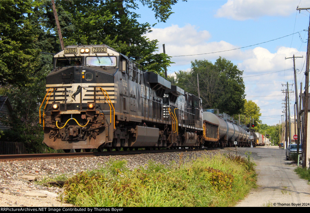 NS 7692